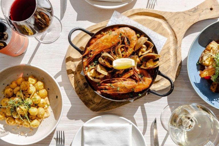 173224747 1538377636506429 2890449458210837465 n 768x512