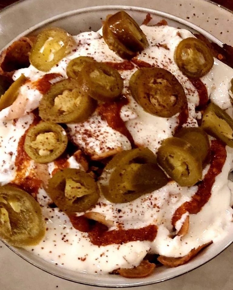 208650764 128466136066316 9072435406289681624 n 768x957