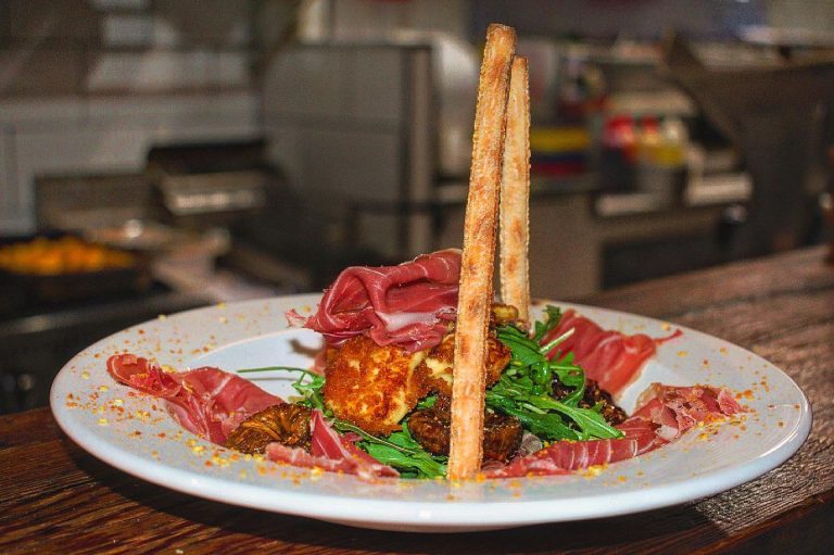 212764936 2022517021235569 5621353539808826825 n 768x511