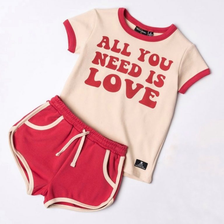 242387723 1601649683338661 3589278126810653546 n 768x765